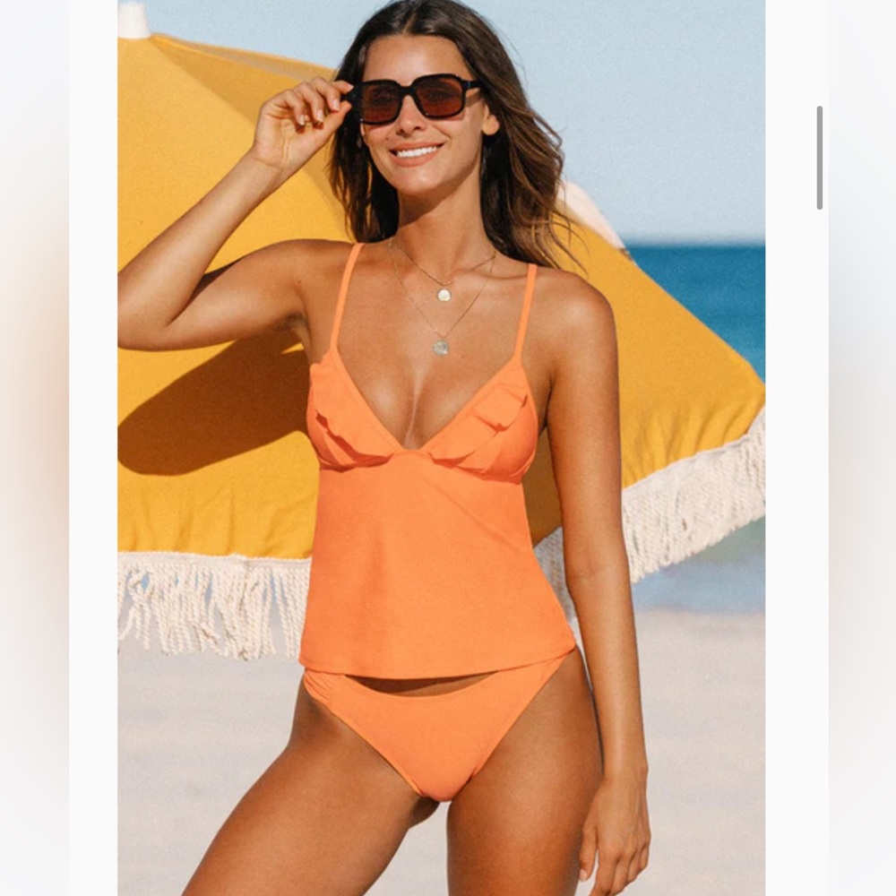 Cupshe ruffled Tankini orange never worn swimsuit